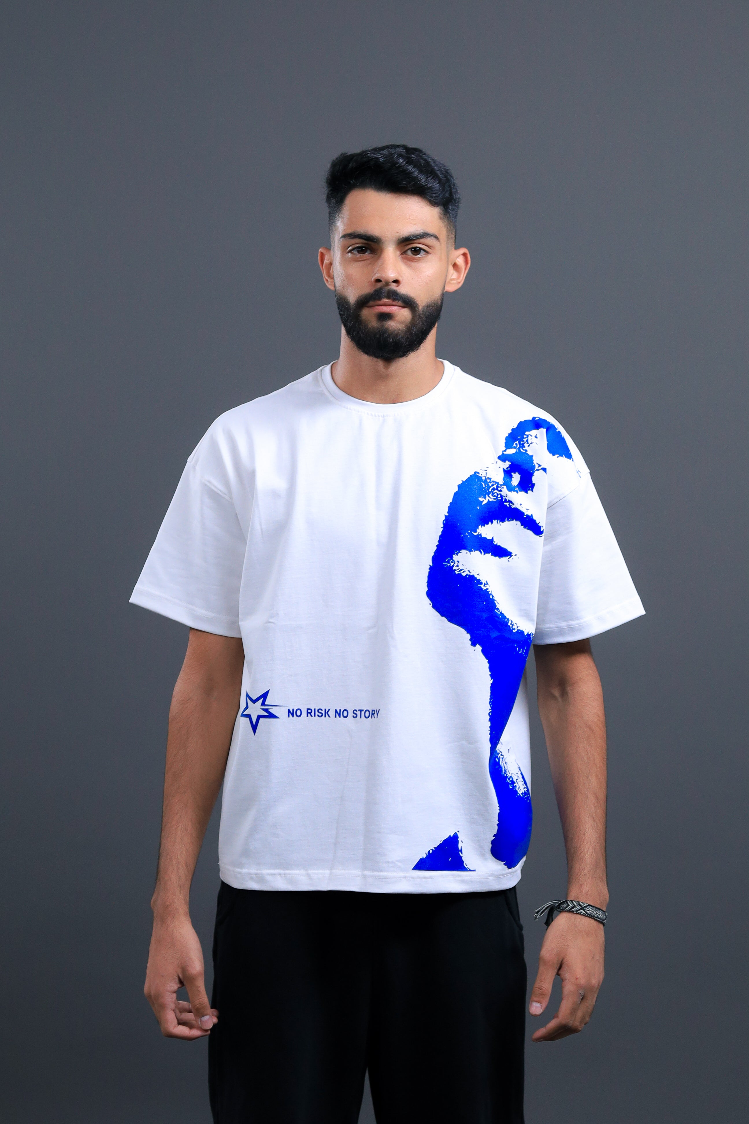 Unisex oversized Tee