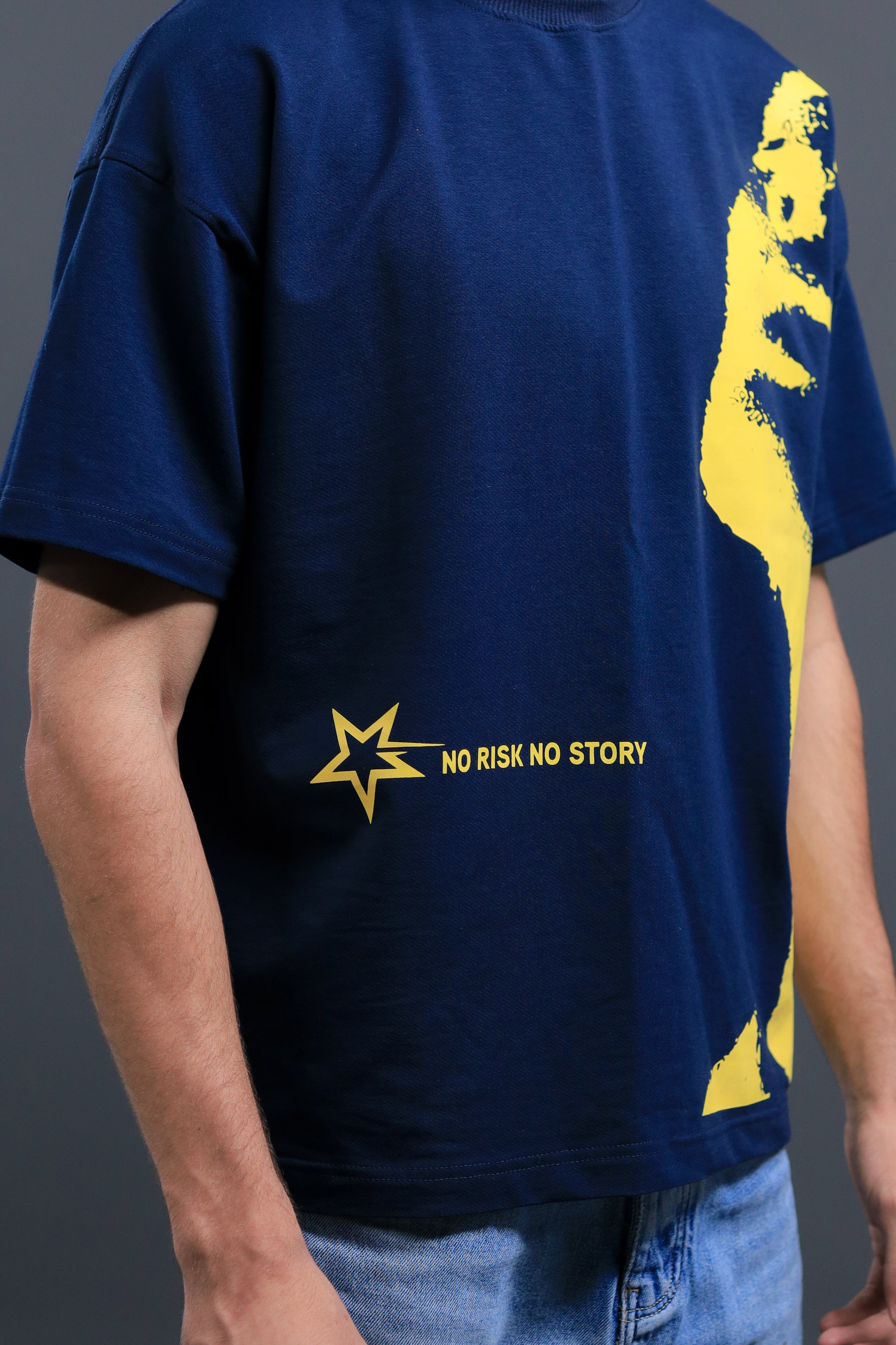 Unisex oversized Tee