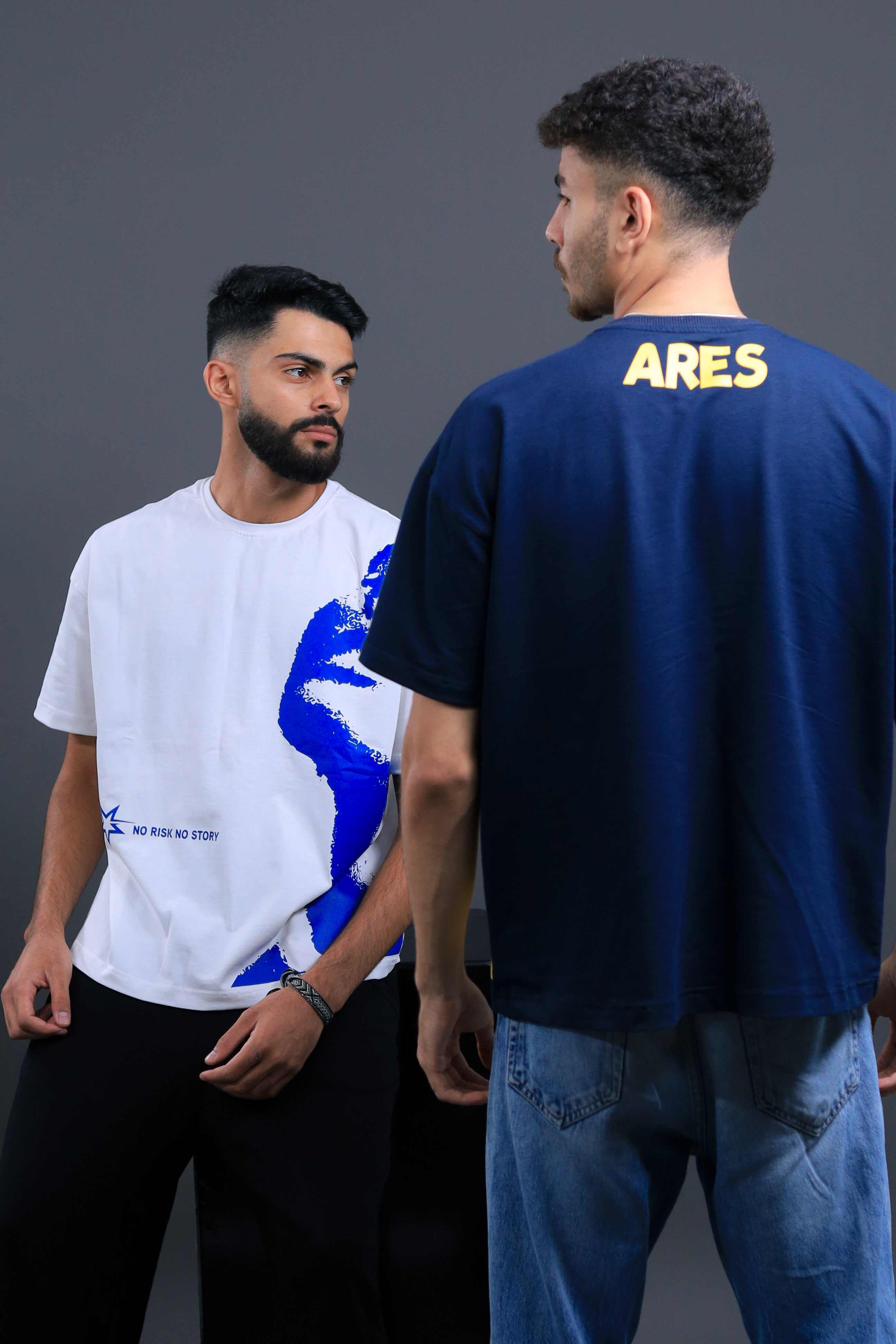 Unisex oversized Tee